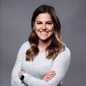 Meet your Posher, Carina
